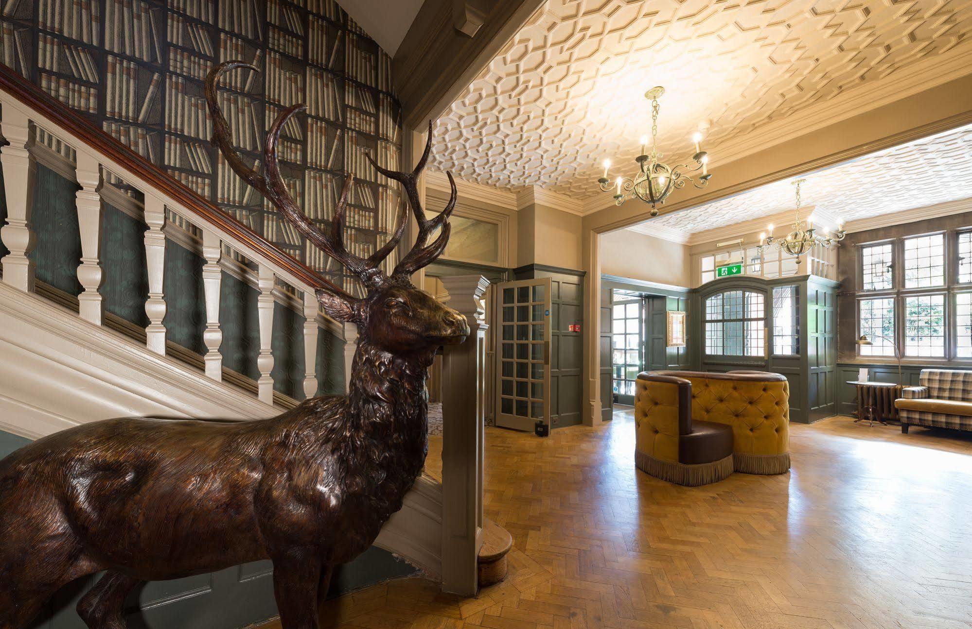 The Crown Manor House Hotel Линдхорст Экстерьер фото