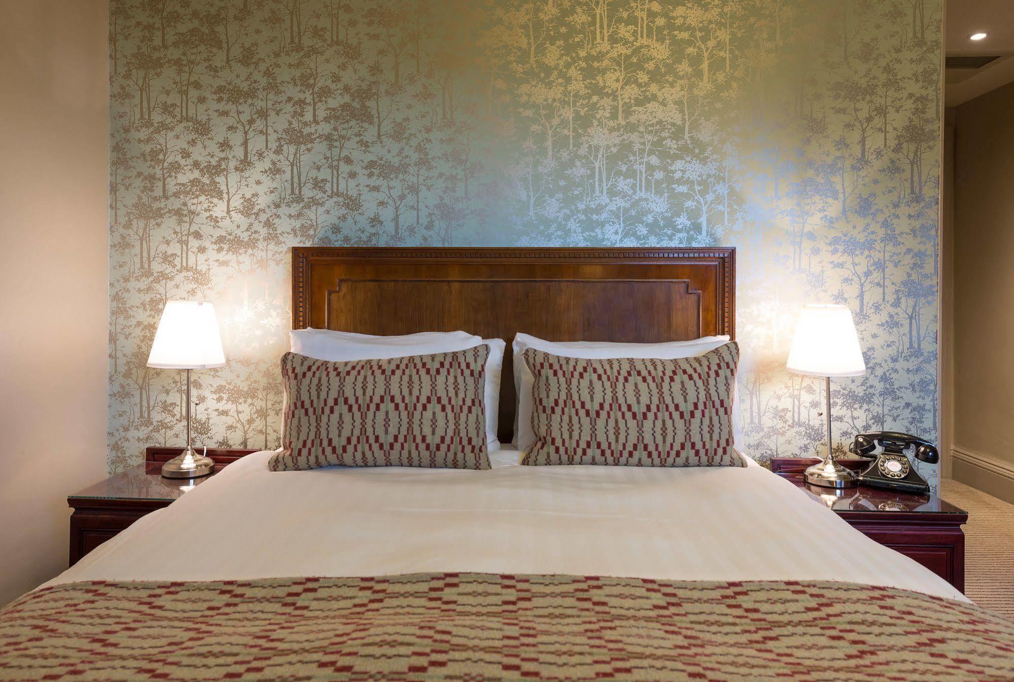 The Crown Manor House Hotel Линдхорст Экстерьер фото